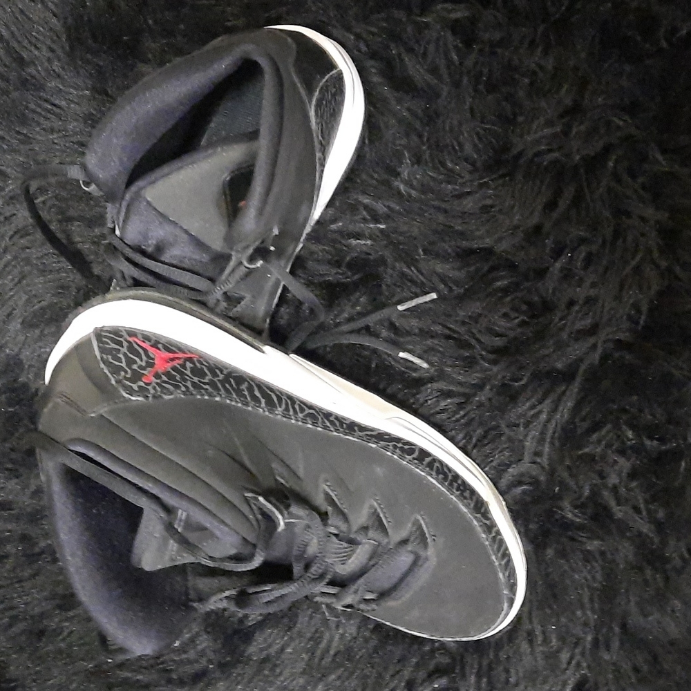 Jordans size 5.5 awesome condition